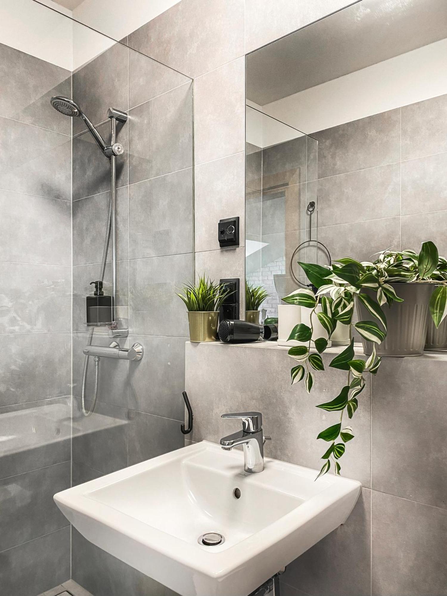 Cozy Apartment With Ac For Couples - Old Town Krakow Bagian luar foto